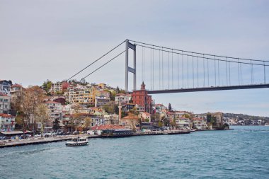 Avrupa ve Asya bağlarken Boğaziçi Köprüsü