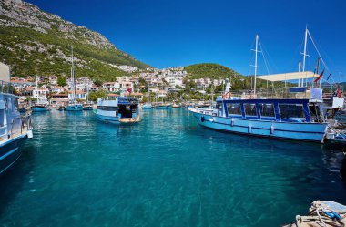 Pitoresk bir Akdeniz lagün Yat Limanı