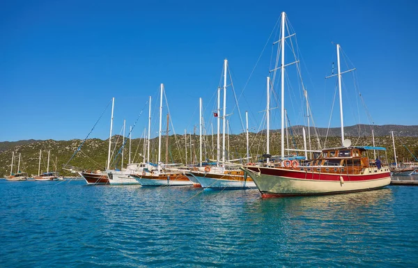 Barcos Iates Perto Ilha Kekova Turquia — Fotografia de Stock