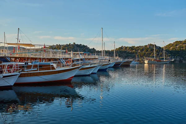 Lodě Jachty Poblíž Kekova Island Turecko — Stock fotografie