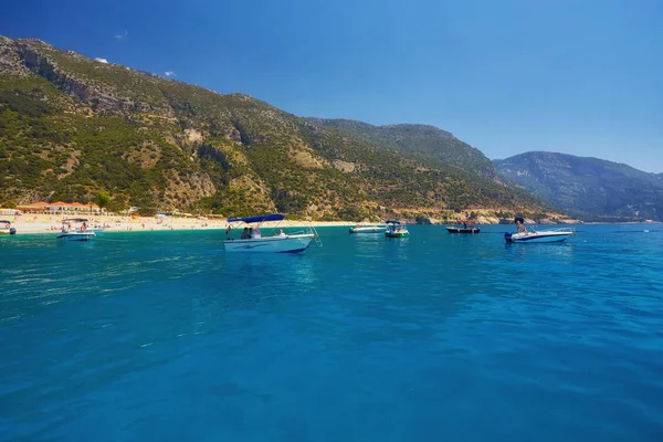 Mrtvé Moře Oludeniz Nachází Turecku Jihozápadní Pobřeží Nedotčené Bílé Pláže — Stock fotografie