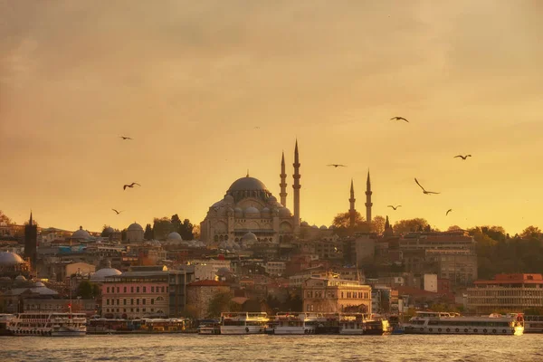 Dramatik Bir Günbatımı Güneş Stanbul — Stok fotoğraf