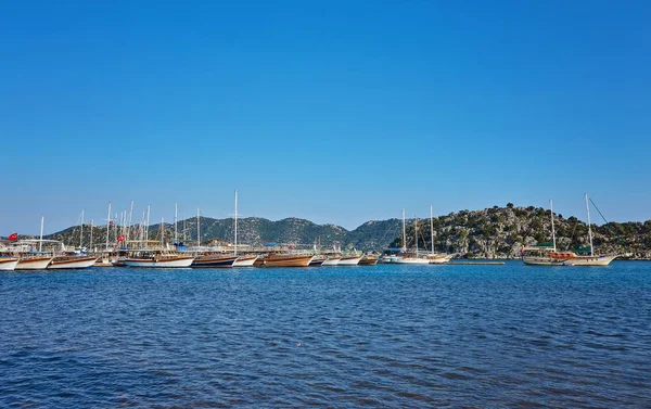 Лодки Яхты Рядом Островом Кекова Турция — стоковое фото