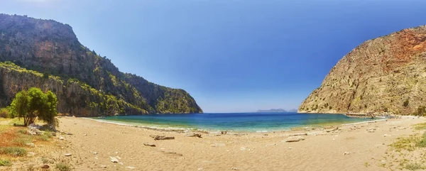 Sommar Fjäril Dal Hav Strand Utsikt Och Kryssningsbåt Oludeniz Turkiet — Stockfoto