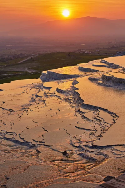 Hermoso Amanecer Piscinas Travertino Natural Terrazas Pamukkale Castillo Algodón Suroeste — Foto de Stock