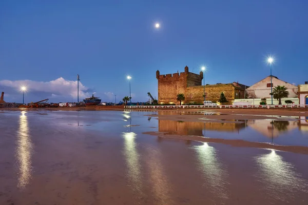 Fortress wall of old Essaouira town on Atlantic ocean coast — Stock Photo, Image