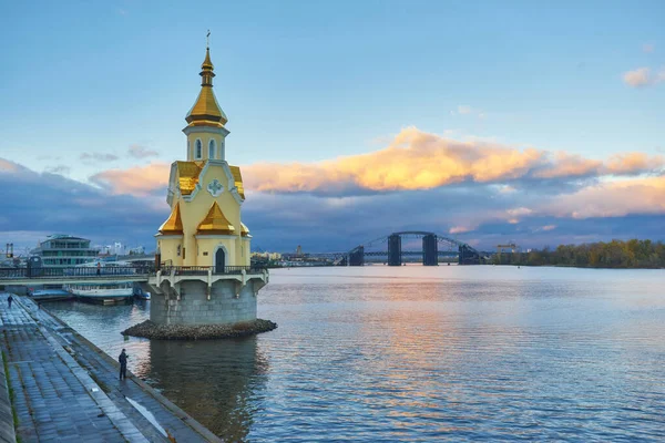 View of Dnieper river in Kiev — Stock Photo, Image