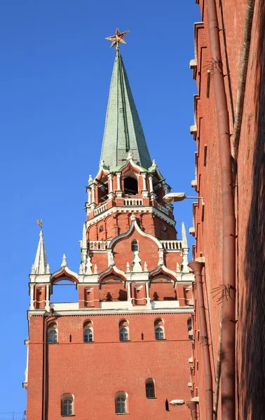 Кремлевская Башня Фоне Неба — стоковое фото
