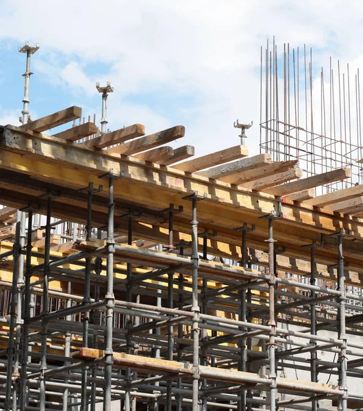 Şehir merkezinde gün içinde ev tadilatı