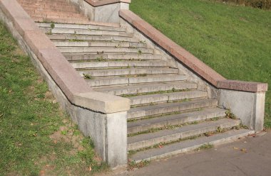 Kuru güneşli gün merdiven