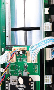 elektronik aygıt