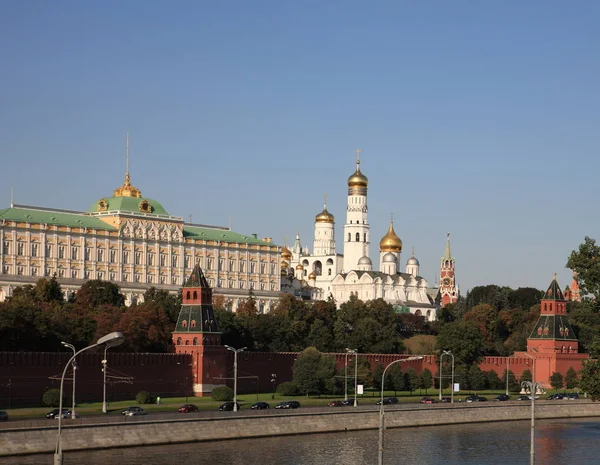 Moscow Kremlin Tower Quay River — Stock Photo, Image