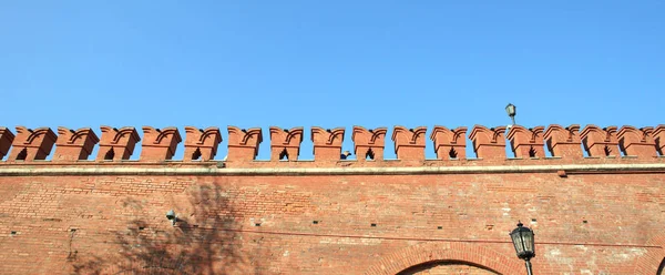 Gökyüzü arka planında Kremlin duvarı — Stok fotoğraf