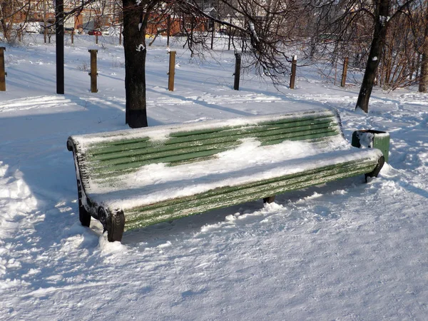 Banc en hiver — Photo