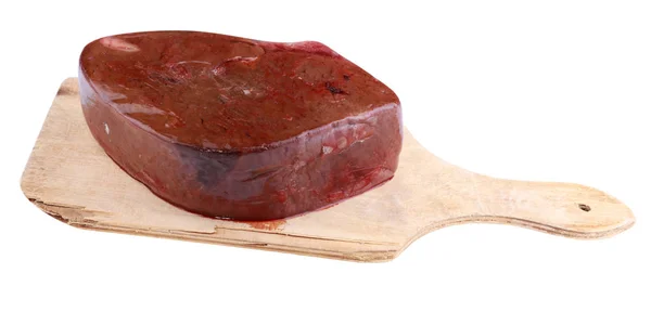Peça de carne em tábua de madeira isolada — Fotografia de Stock