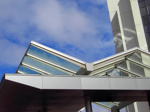 Entrance of office building — Stock Photo, Image