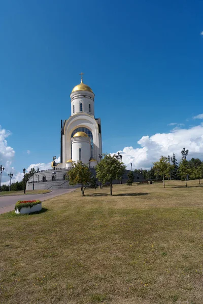 Kirche am Tag — Stockfoto