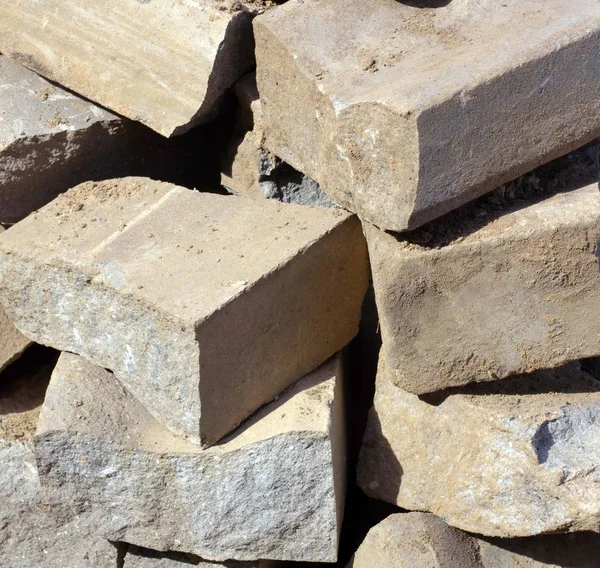 Montão de pedra no dia seco — Fotografia de Stock