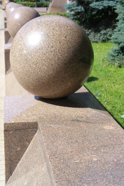 Kuru gün baloda granit