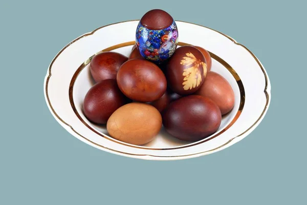 Easter egg op droge dag — Stockfoto