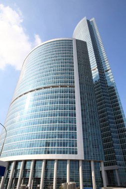 Gün içinde ofis binası