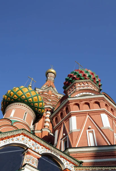 Gezegende Basilius kathedraal bij dag — Stockfoto