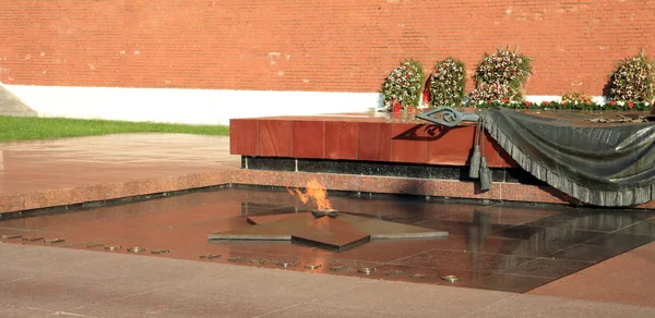 Rus Kremlin sonsuz alev direği