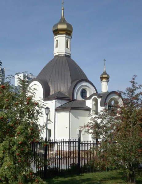 Kerk overdag — Stockfoto