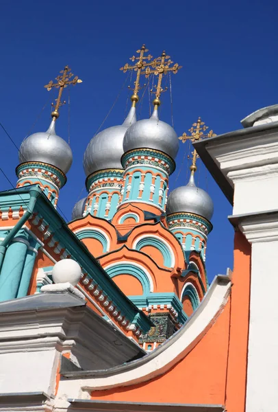 Cupola of church at dry day — Stock Photo, Image