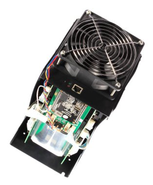 beyaz arkaplanda izole edilmiş elektronik aygıt