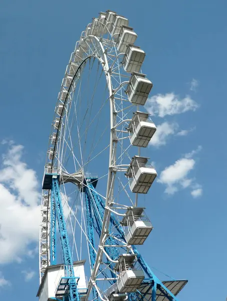 Roda gigante — Fotografia de Stock