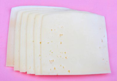 Pembe Arkaplanda Peynir