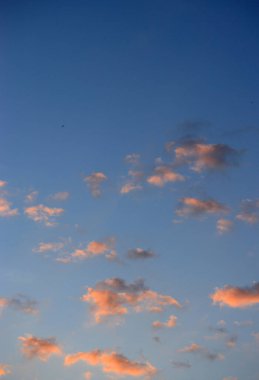 Yazın gün batımı gökyüzü