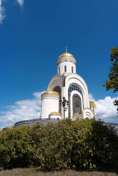 Kirche Tagsüber — Stockfoto