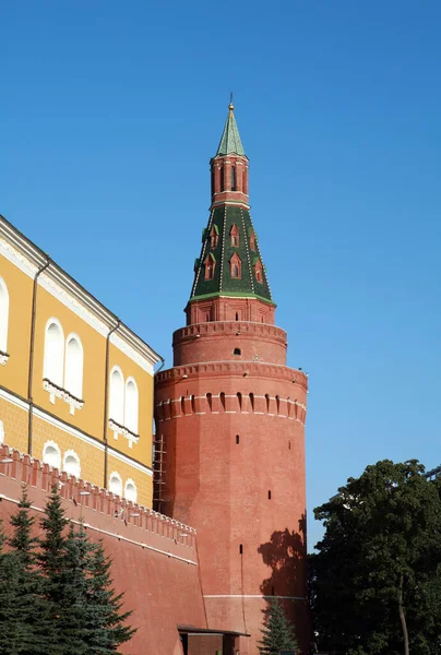 Tour Kremlin Sur Fond Ciel Centre Ville — Photo