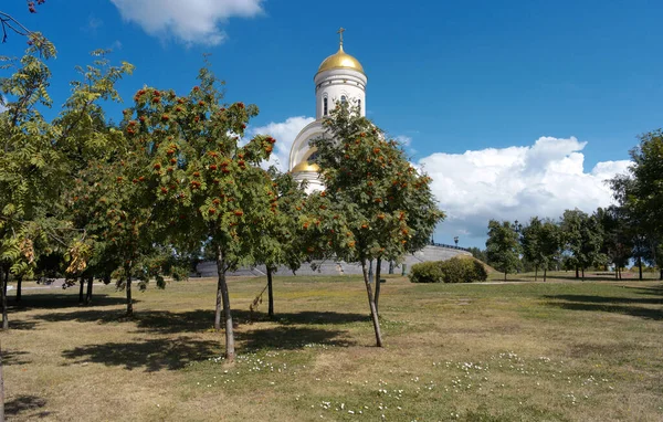 Kostel Ashberry Suchém Slunečném Letním Dni — Stock fotografie