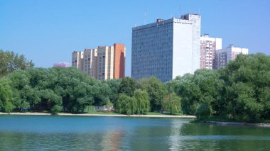 Şehir parkında yaz