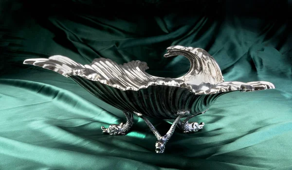 Antika Engelska Sterling Silver Shell Skålen Med Dolphin Fötter Gjort — Stockfoto