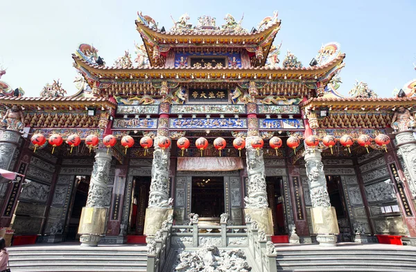 2018 台湾で寺を Buddest 都市港湾都市であり 270 万の人口 — ストック写真