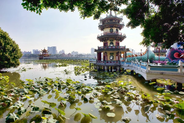 Lotus Gölü Kaohsiung, Tayvan.