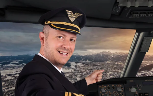 Happy Captain Cockpit — Stock Photo, Image