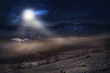 Gece görünümü, Polonya Dağları Panoraması
