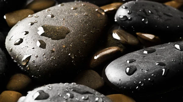 Black Wet Pebbles Background Wallpaper — Stock Photo, Image