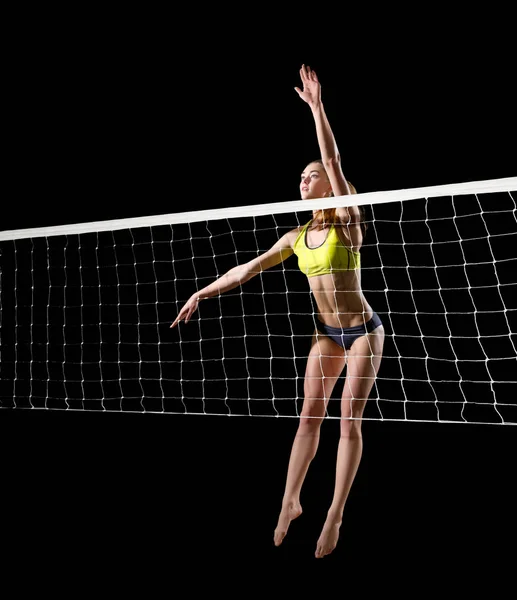 Ung Kvinna Beachvolleyboll Spelare Med Net Version — Stockfoto