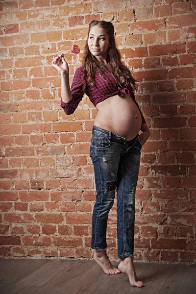 Femme enceinte (version HDR ) — Photo