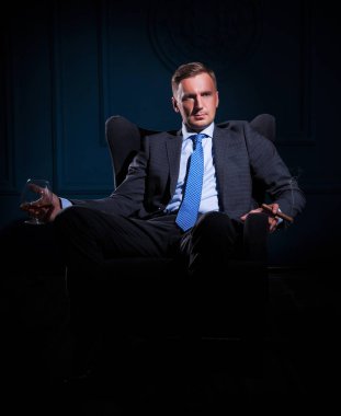 Stüdyo portre işadamı (normal ver)