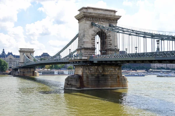 Most Łańcuchowy nad w Budapest, Węgry — Zdjęcie stockowe