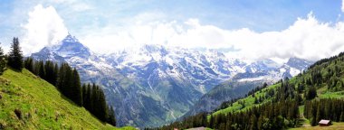 Bir güzel görüntülemek Dağı Jungfrau İsviçre Alpleri'nde