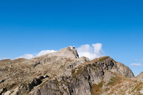 Batı Alpler alp aralığı Batı parçası olan.