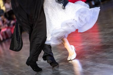 Balo Salonu dansçılar bacaklar closeup